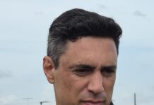 Botafogo anuncia desligamento do técnico Bernardo Franco após derrota no Amigão