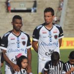 Botafogo 2×0 Altos (79)