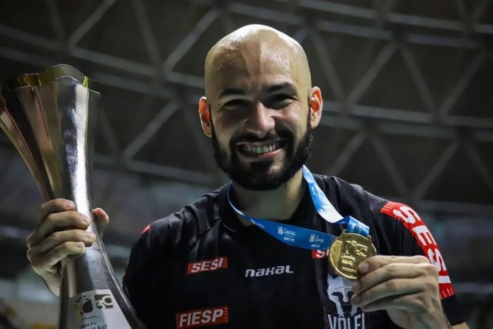 Thiaguinho-e-campeao-de-2024-da-Superliga-Masculina-de-Volei-com-o-Sesi-Bauru