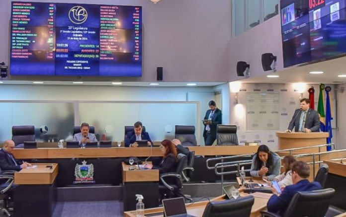 WhatsApp-Image-2024-05-21-at-2.21.40-PM-768x482