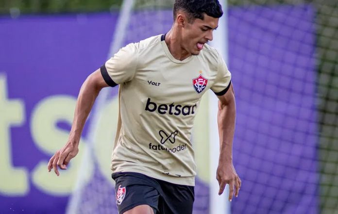 Vitoria-empresta-atacante-da-base-para-clube-parai0130610200202502051904