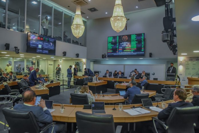 WhatsApp-Image-2025-03-25-at-2.12.44-PM-scaled