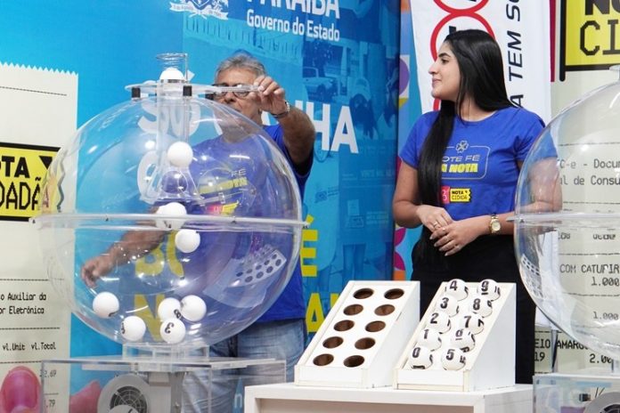 2758f639-5498-4259-824f-b18775eb1dba