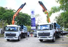 Cagepa renova frota e entrega dois caminhões munck adquiridos em convênio com a Agência Francesa de Desenvolvimento
