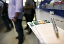 Mega-Sena acumula novamente e prêmio principal vai para R$ 55 milhões