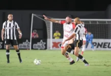 Silvano brilha com hat-trick, Treze vira sobre o Esporte-P e assume vice-liderança do Paraibano