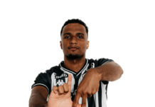Botafogo-PB anuncia a contratação do meia Gustavo Silva