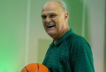 Basquete em luto: morre o jogador Oscar Smith e deixa legado nas quadras