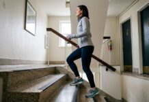 Especialistas já disseram: “Subir escadas por 10 minutos por dia, todos os dias, equivale a 3 sessões de musculação por semana para as pernas.”