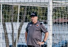 Belo não perde há oito jogos e busca fazer história na Série C sob comando de Marcelo Fernandes